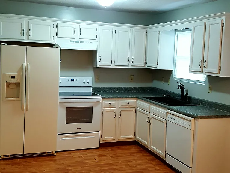 259 Goshen Rd — Photo 2