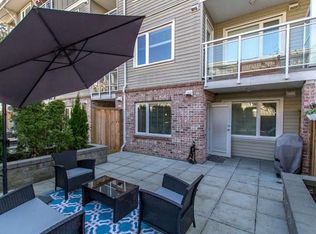 2373 Atkins Ave #105, Pt Coquitlam, BC V3C1Y7