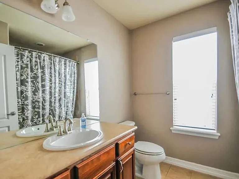 8229 S Country Club Pkwy — Photo 25