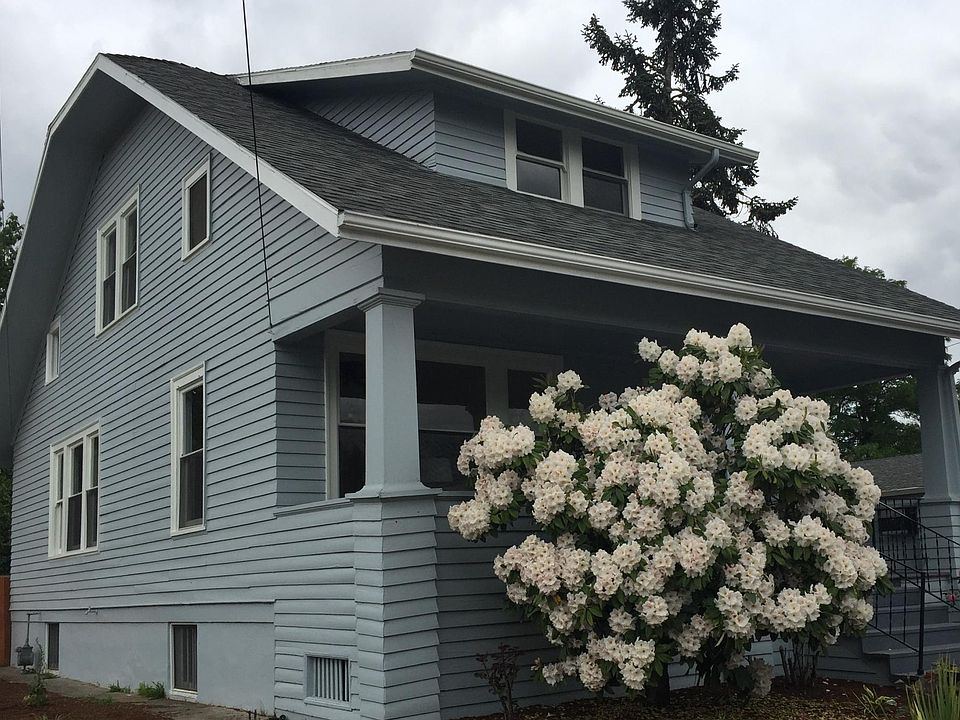 805 NE 73rd Avenue