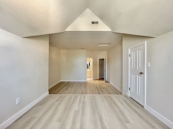 4th image of 3421 El Camino Real APT 6E