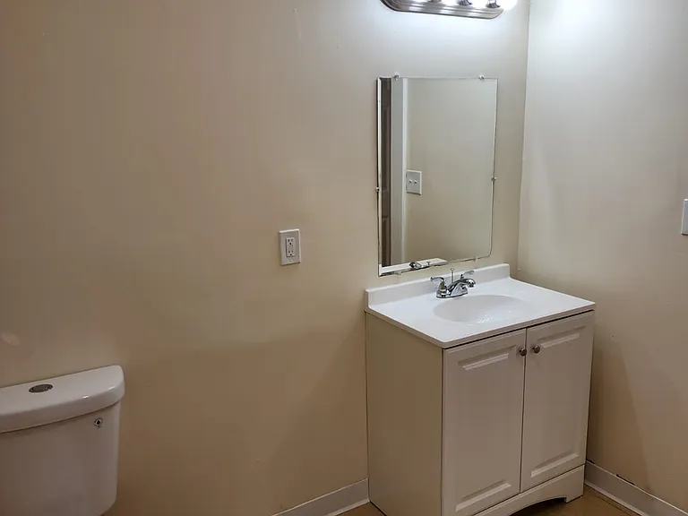 3501 E 93rd St #204 — Photo 12