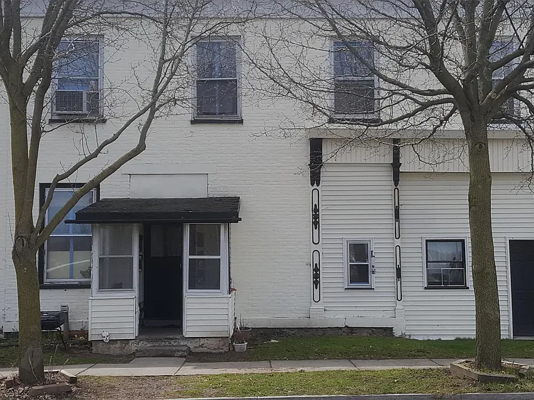 302 Canal St #4 — Photo 11