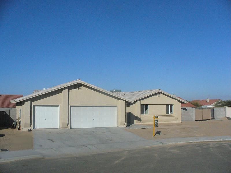 1st image of 2520 S Carolyn Way