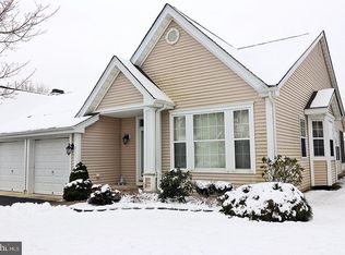3 Swan Lake Ct, Barnegat, NJ 08005