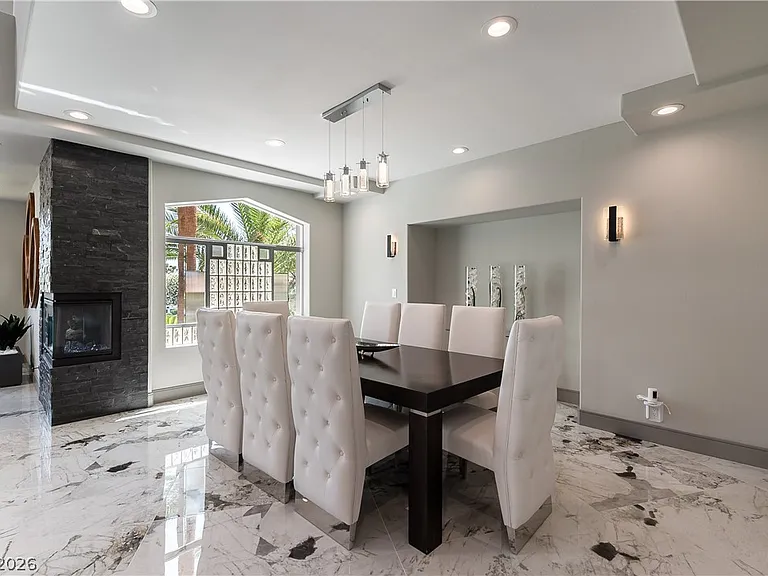 7880 Dana Point Ct — Photo 14