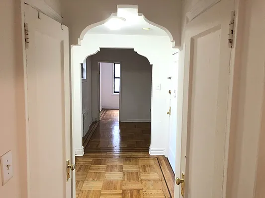 Rented by Lang Realty LLC | media 4