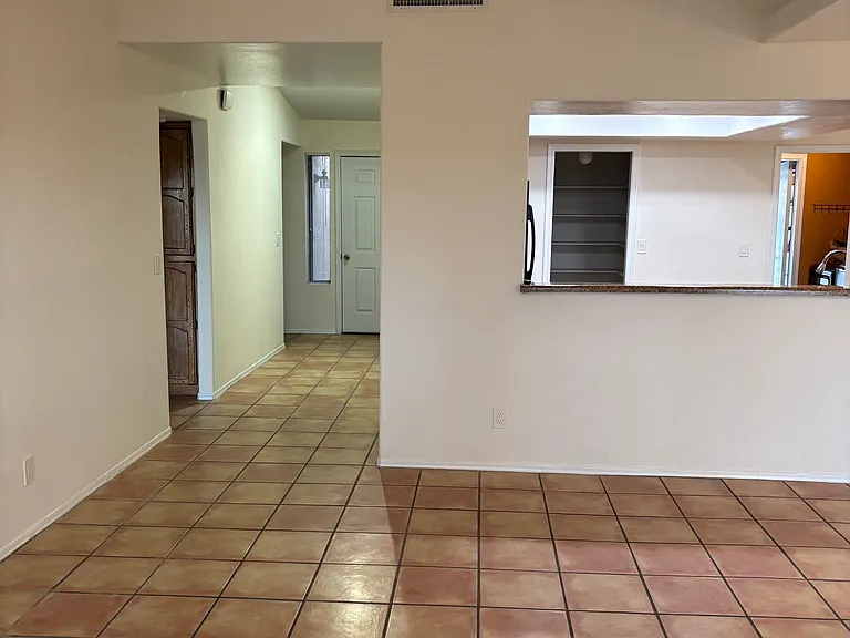 11838 E Calle Del Cid — Photo 11