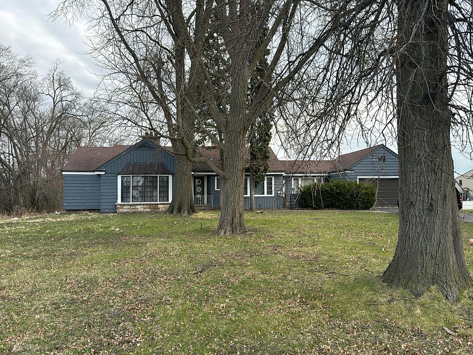 1st image of 650 W Holbrook Rd