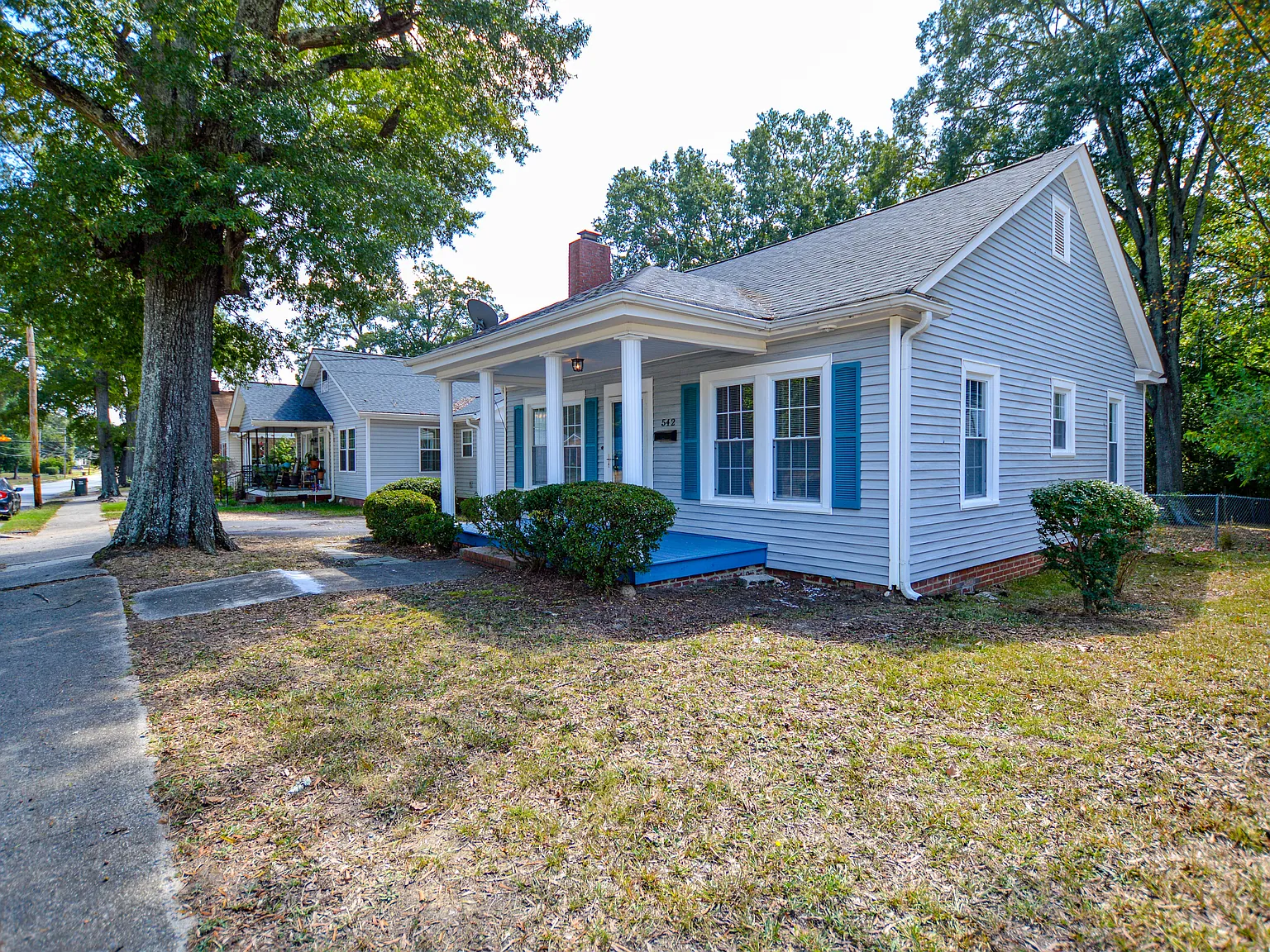 2 bed, 850 sqft, $1,625 — Photo 3
