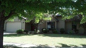 1st image of 839 Cambridge Ct
