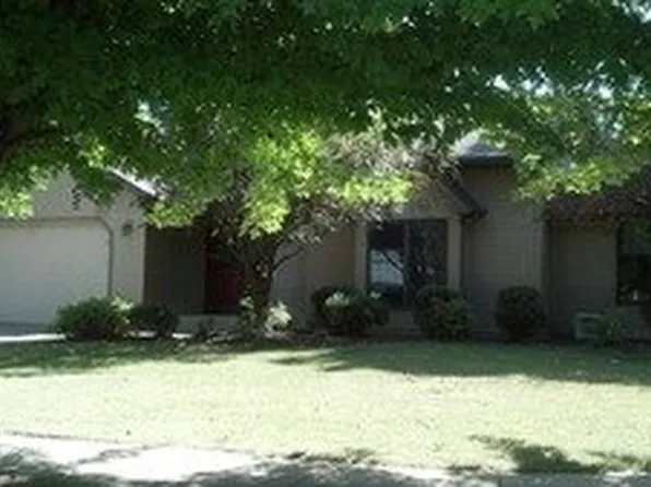 839 Cambridge Ct, Wilmington, IL 60481