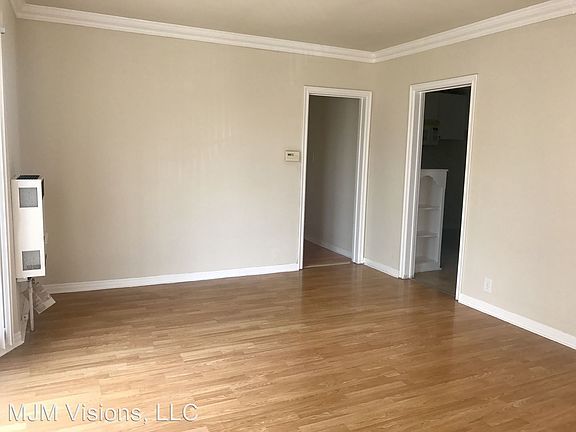 5th image of 5413 Fernwood Ave