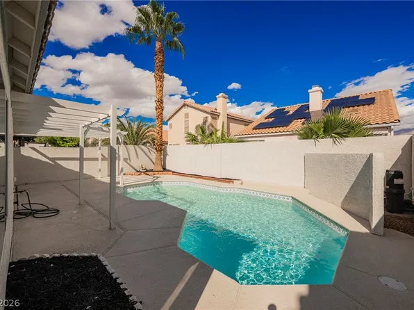 1834 Falling Tree Ave, North Las Vegas, NV 89031