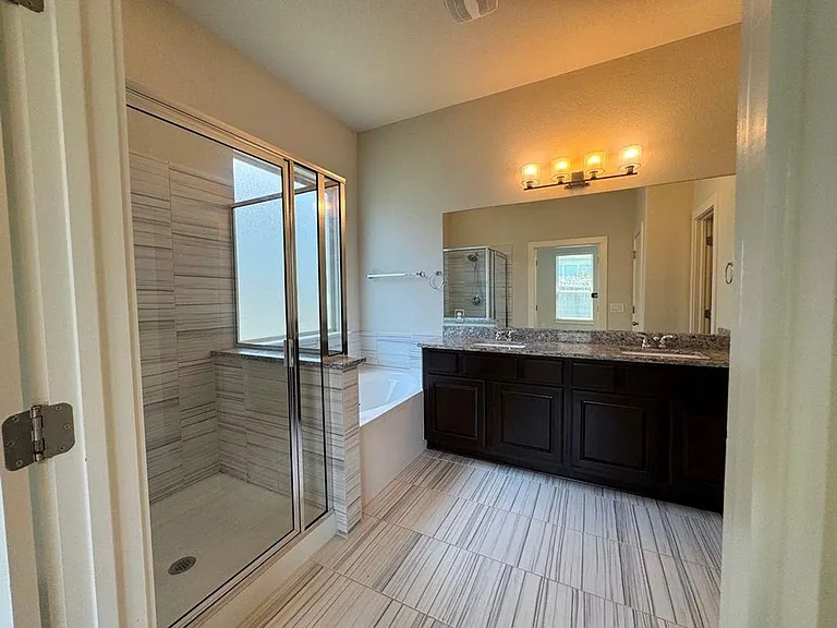 12008 Reindeer Dr — Photo 22