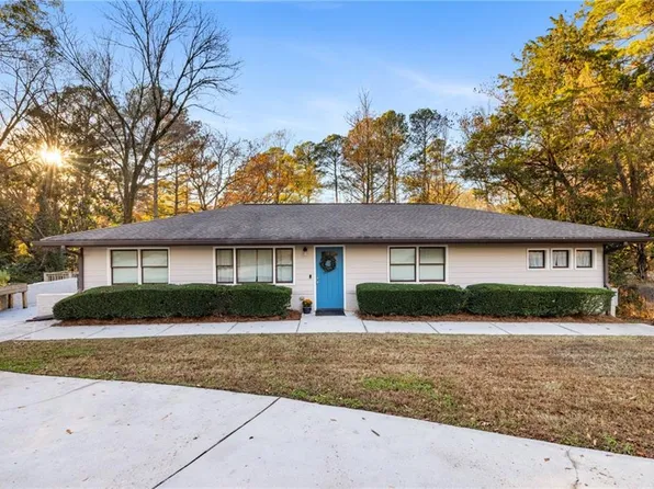 2986 Wilson Cir, Decatur, GA 30033