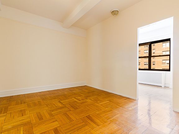 2nd image of 1510 York Ave #5AA