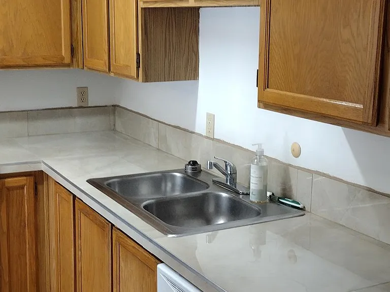 423 Healy Ave S #3 — Photo 8