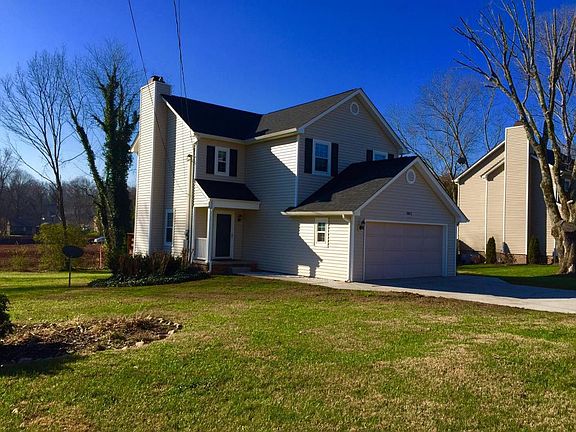 3rd image of 8812 Ryegate Dr