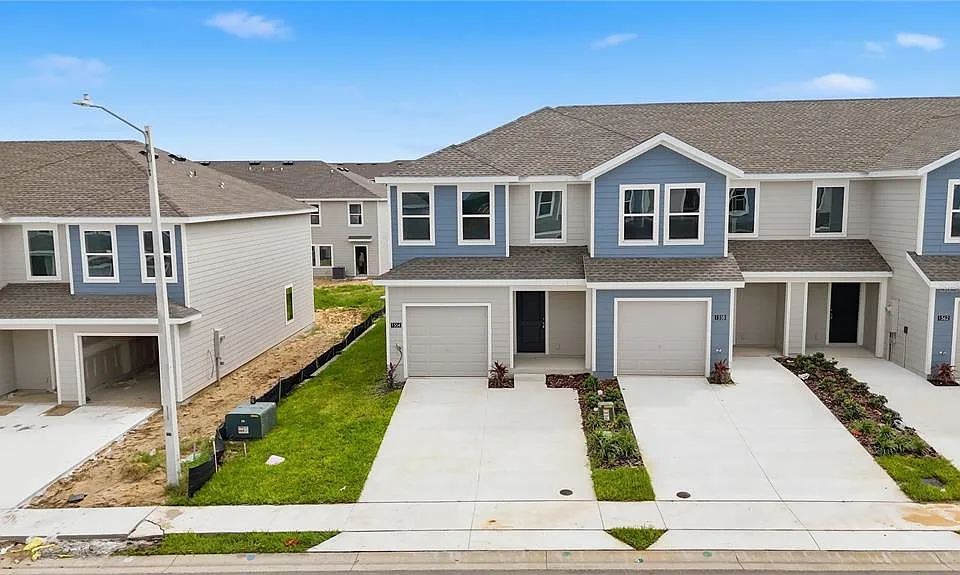 1554 Plank Pl