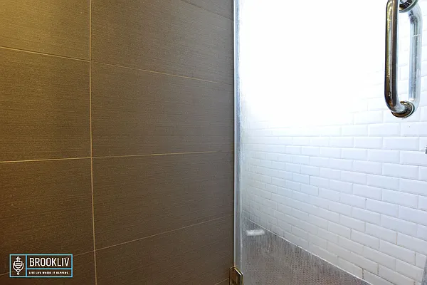 Rented by null | media 15