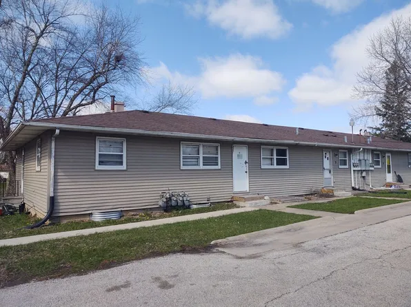 SL AAC2702, 2702 117th Ave W APT 6, Milan, IL 61264