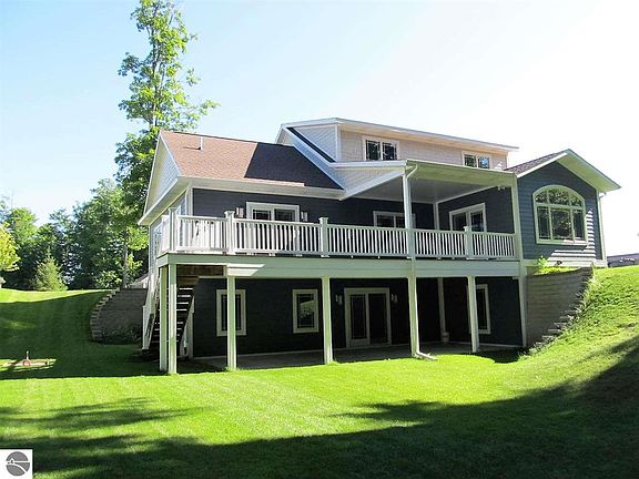 2nd image of 5337 Lone Beech Dr