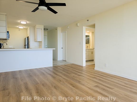 3rd image of 98-402 Koauka Loop APT 916