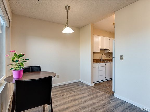 5th image of 423 75th St SE #A-7