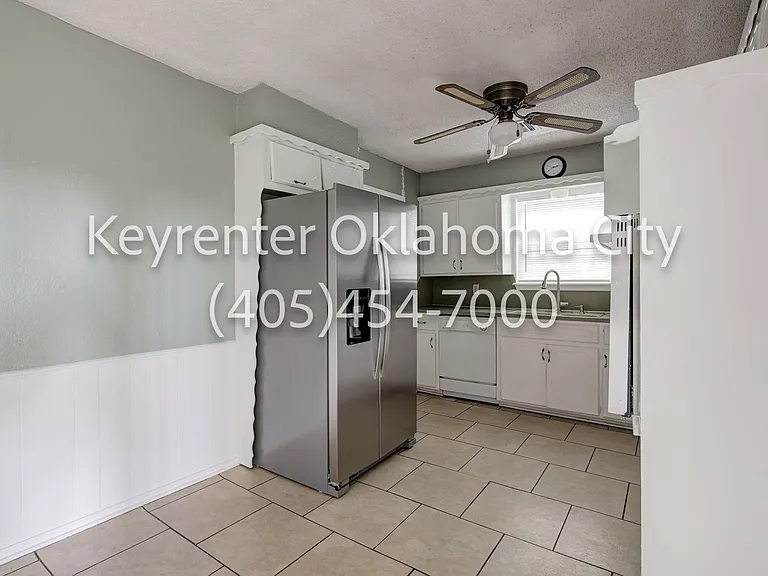 128 Mount Vernon Dr — Photo 16