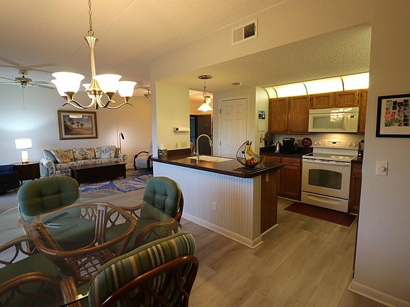 5th image of 31 Aledo Ct