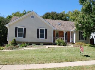 2209 SW 19th St, BLUE SPRINGS, MO 64015