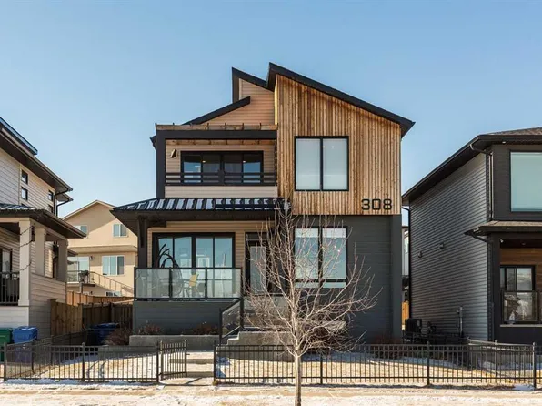 308 E Grassland Blvd W, Lethbridge, AB T1J 5V1