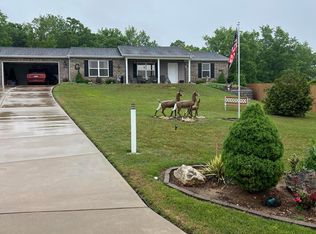 156 Hackberry Ln, Branson, MO 65616