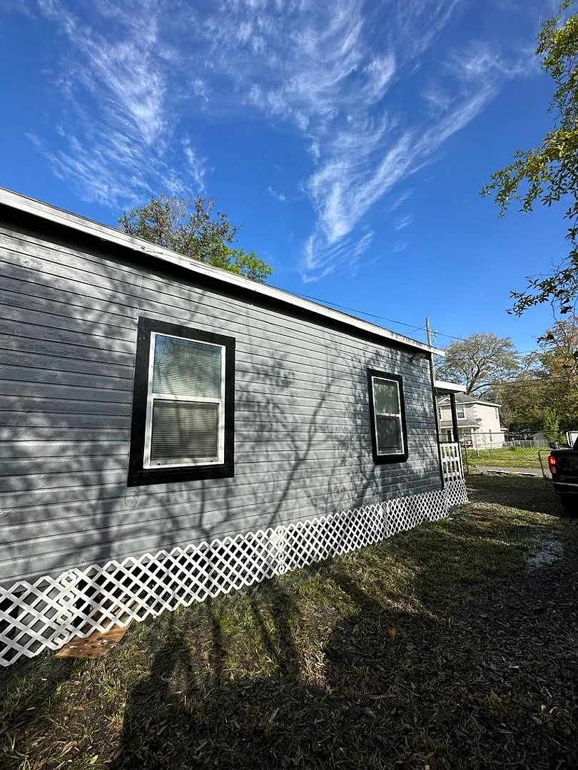 Move-In Special! $500 Deposit + $500 First Month's Rent! — Photo 4