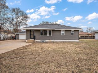 10913 7th St NE, Blaine, MN 55434