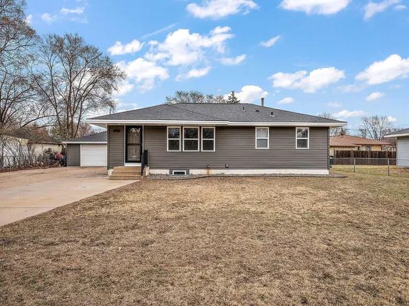 10913 7th St NE, Blaine, MN 55434