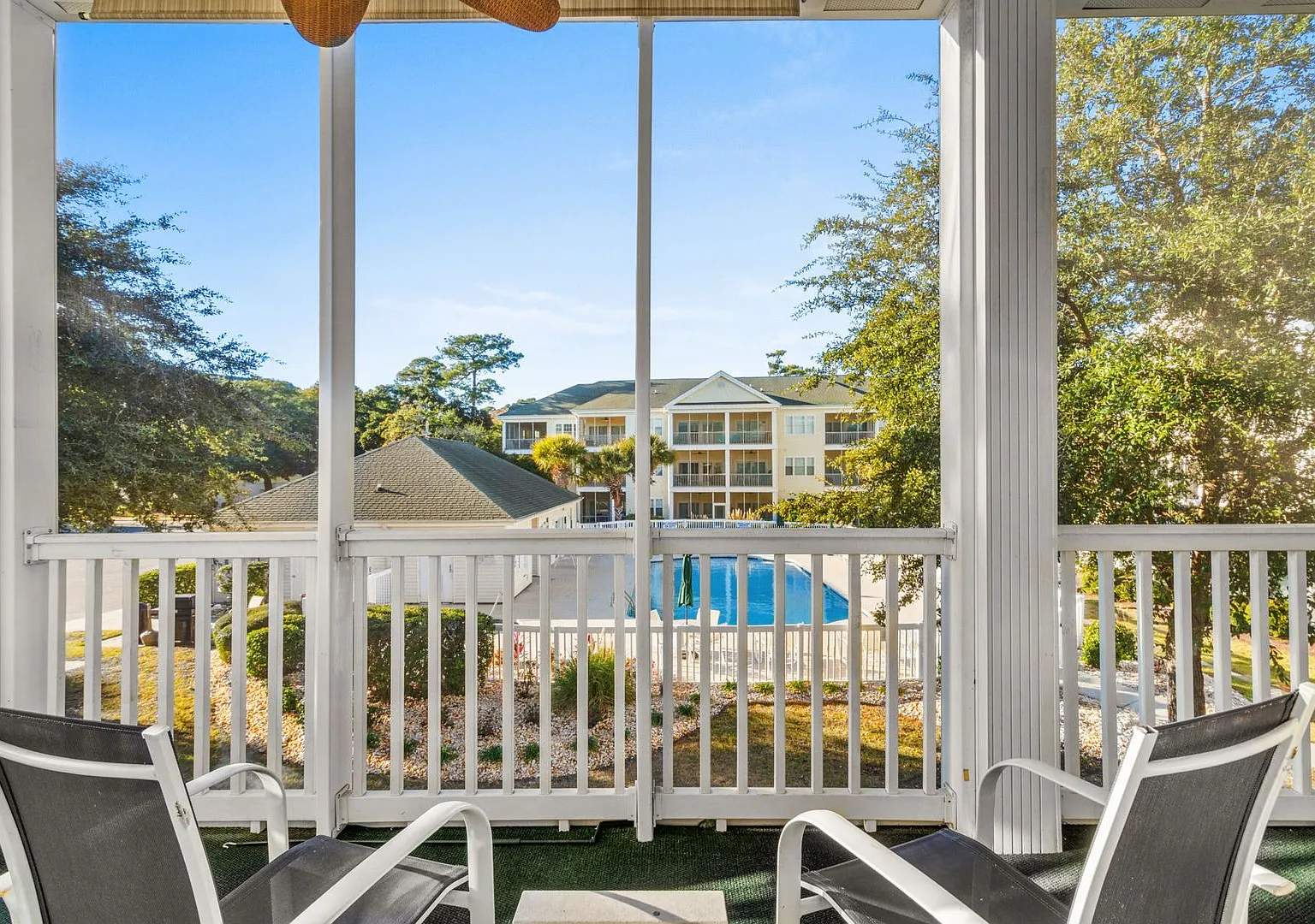 Winter Escape in Gated Ocean Keyes Available Oct through Mar — Photo 1