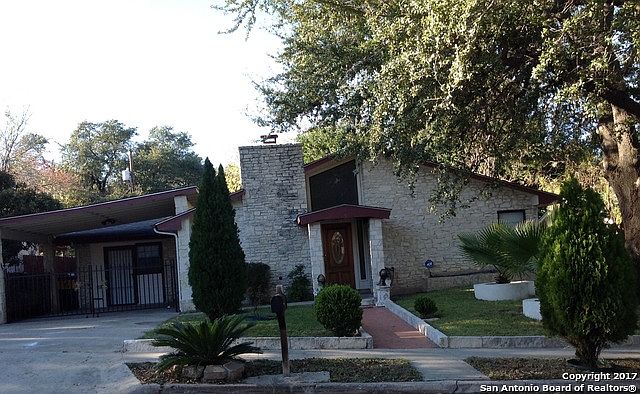 1st image of 6907 N Forest Crest St