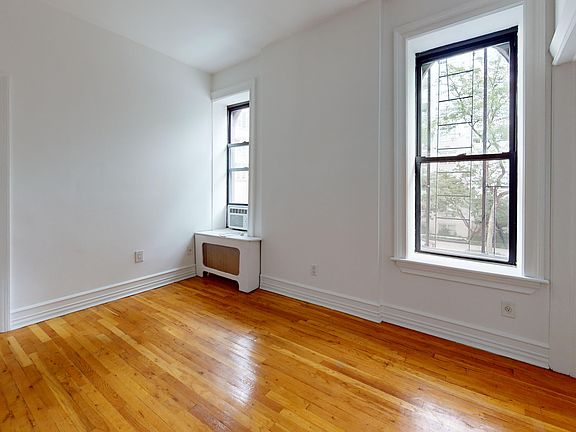 3rd image of 1443 York Ave APT 2E