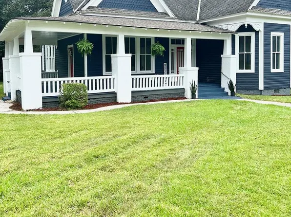 530 3rd St, McComb, MS 39648