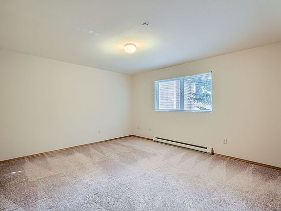 5th image of 6708 California Ave SW Unit 6