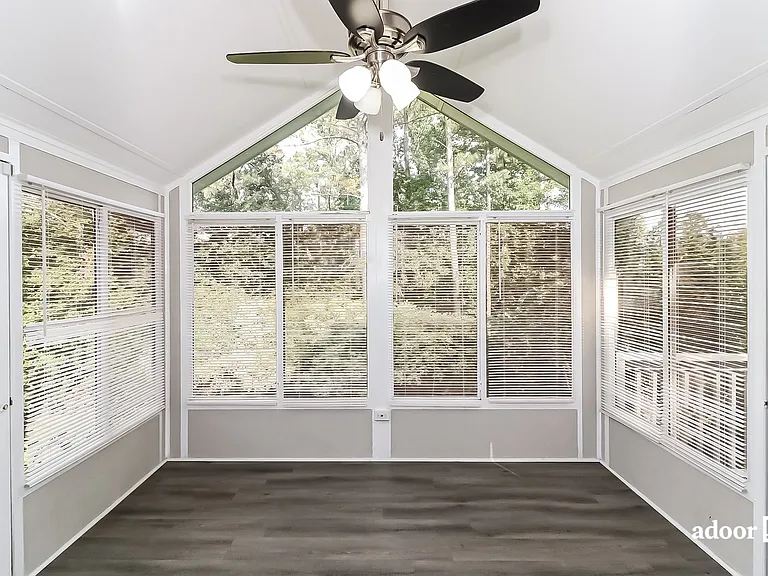 250 Sadler Dr — Photo 14