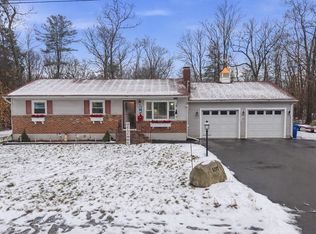 107 Manzella Ct, Rockland, MA 02370