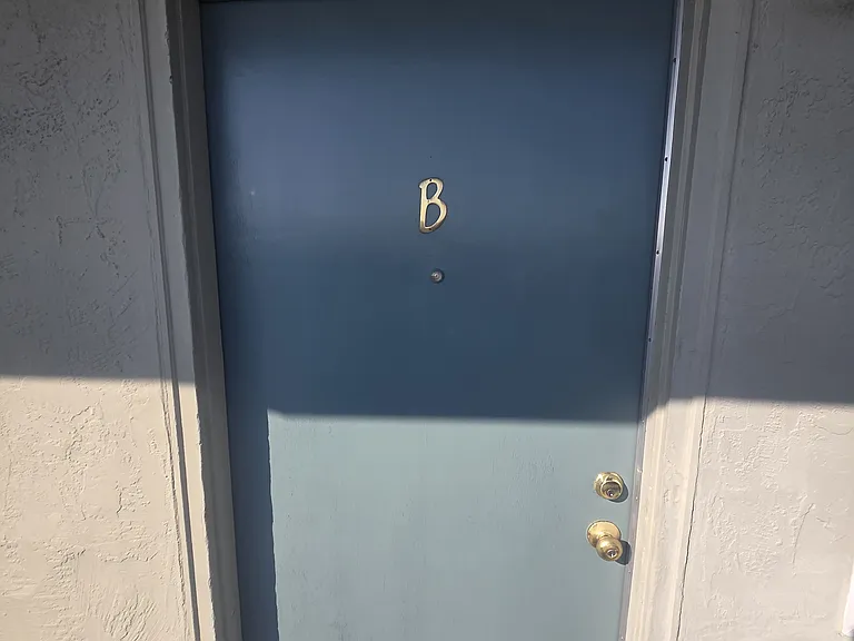 255 MacArthur Boulevard — Photo 101