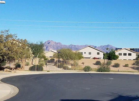 4th image of 10133 E Carmel Cir