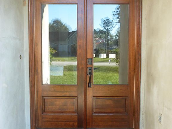 3rd image of 228 Stonewood Dr
