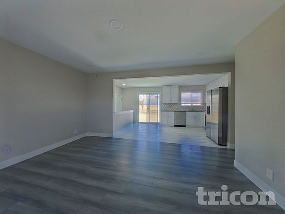 3rd image of 9758 Milwaukee Ct