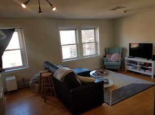 632 N 2nd St APT 3R, Philadelphia, PA 19123