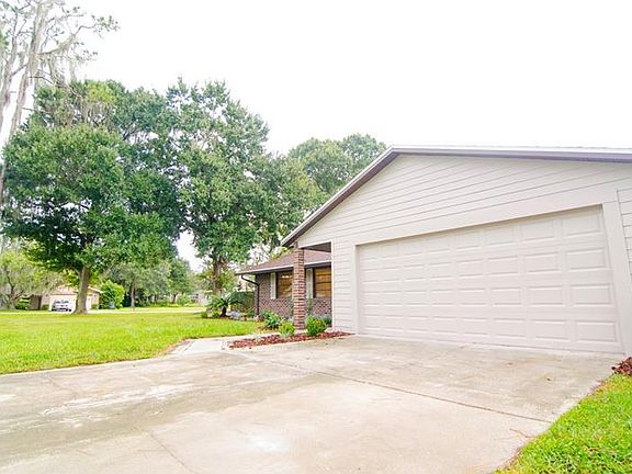 4th image of 3050 Tanager Ln E